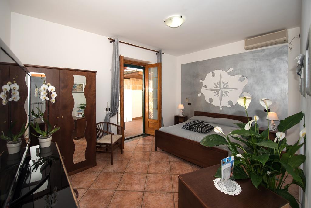 Bed & Breakfast H.h.le Palme 2*